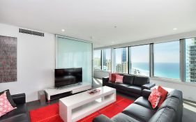 Private Apartment With Ocean Views At Q1 Resort